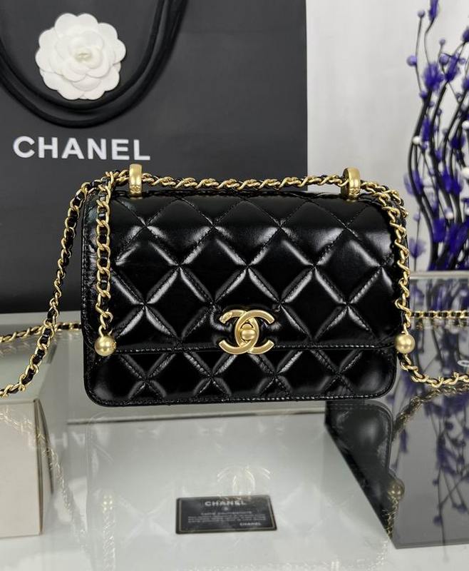 Chanel Handbags 685